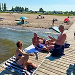 Vikaer & 캠프장 Diernæs
